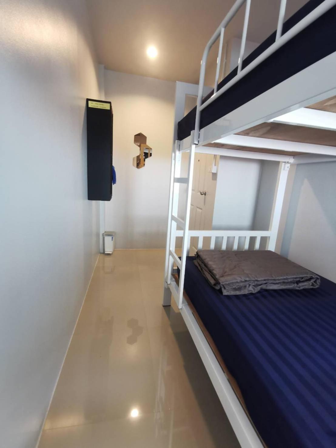 Sida Hostel Фетчабури Екстериор снимка