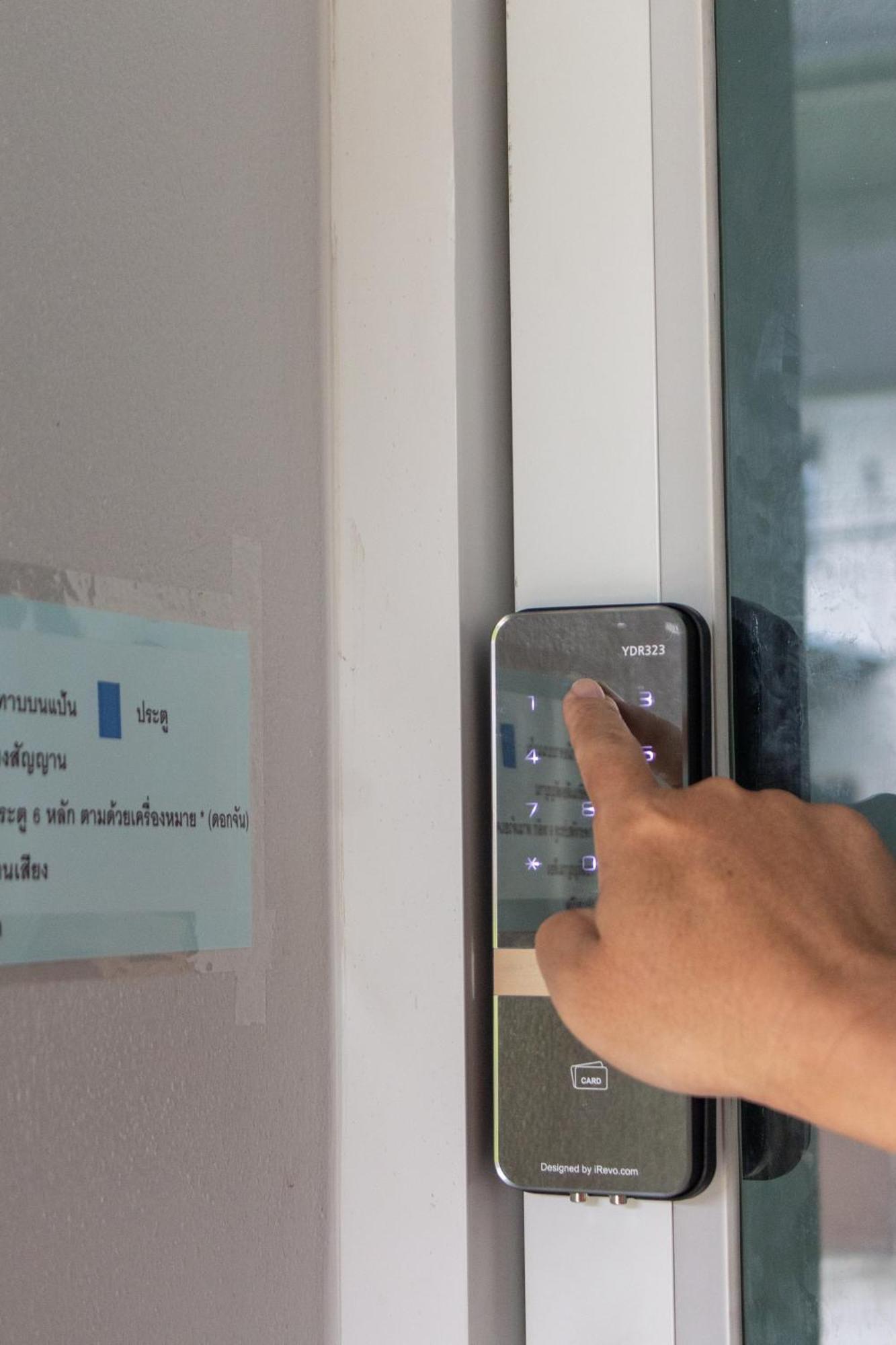 Sida Hostel Фетчабури Екстериор снимка