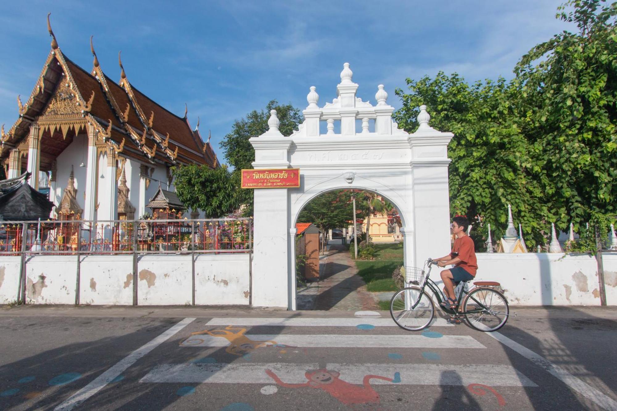 Sida Hostel Фетчабури Екстериор снимка