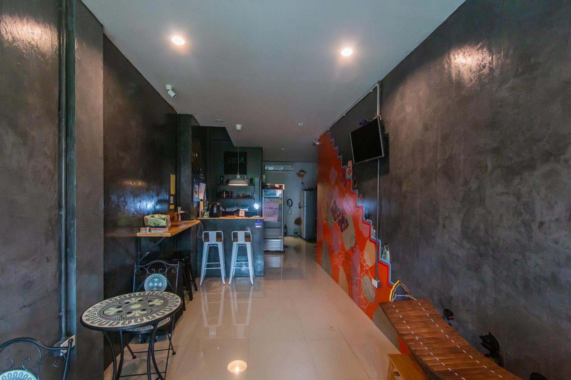 Sida Hostel Фетчабури Екстериор снимка